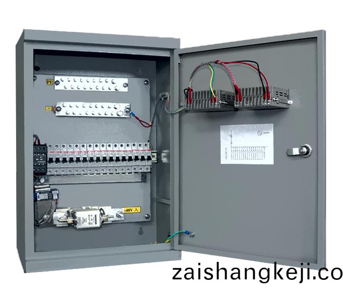 電梯(ti)配(pei)電箱