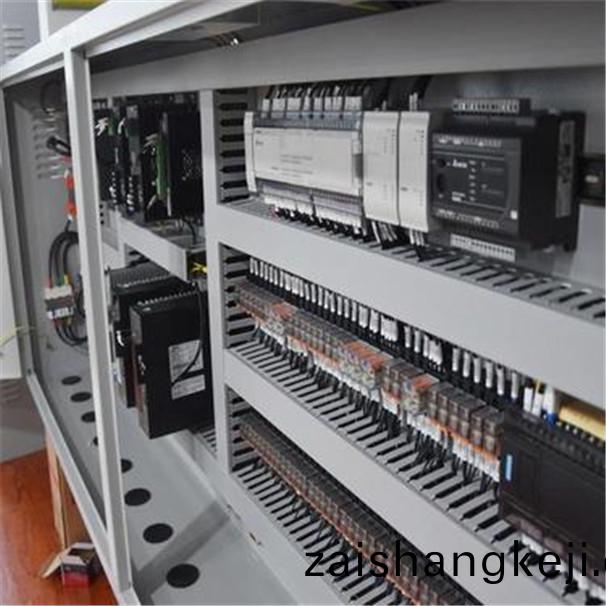 plc控(kong)製器(qi)