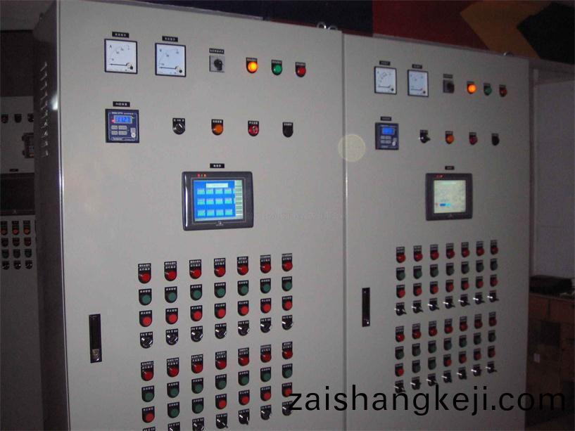 plc控製(zhi)櫃(gui)
